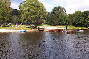 Urlaub am Badesee im Bayerischen Wald